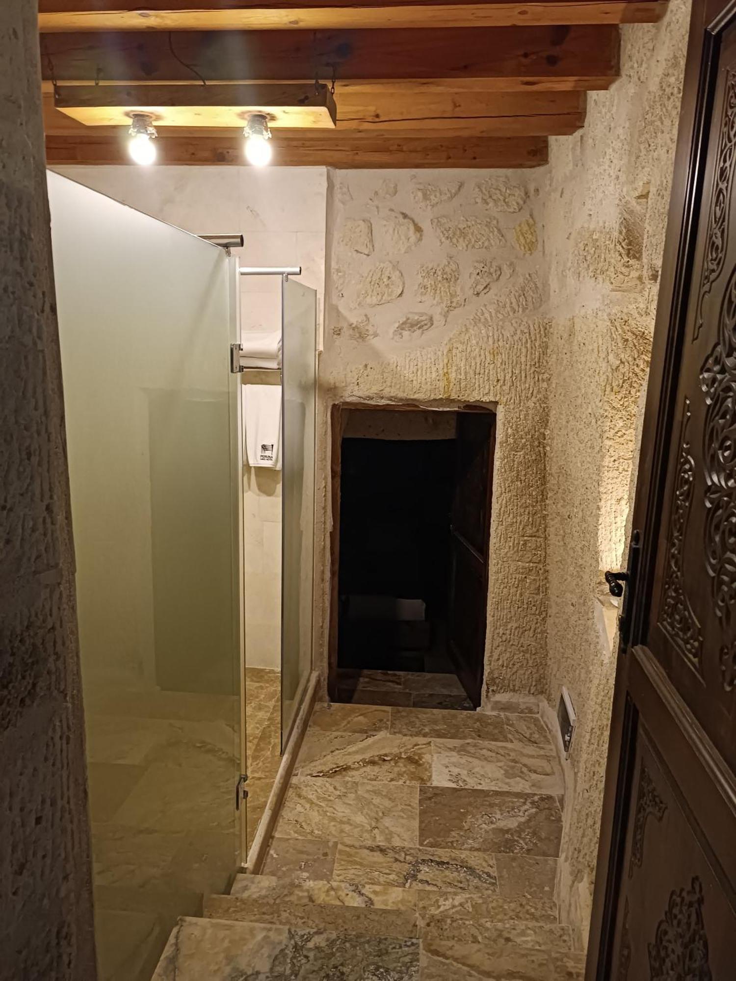 גורמה Peruna Cave מראה חיצוני תמונה